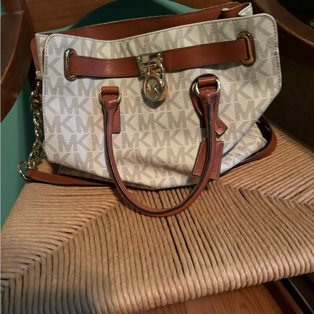 Michael Kors Tan Purse with Cross Body Strap